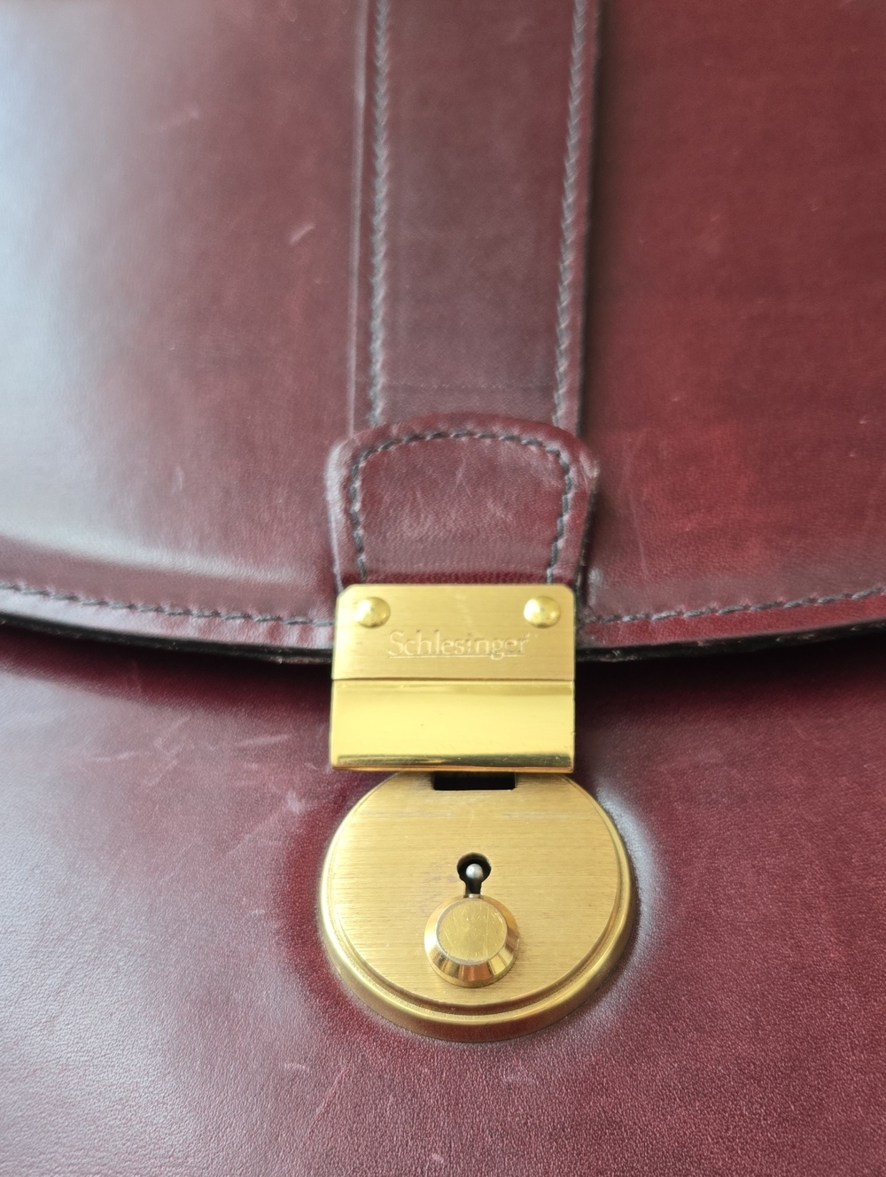 Vintage Schlesinger Oxblood Leather Briefcase - Picture 2 of 16